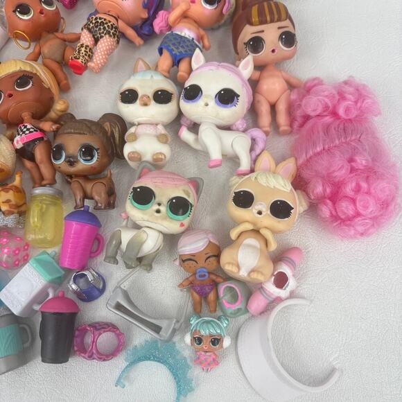 LOL Surprise Dolls Babies Pets Accessories Variety Lot of 50+ Pieces MGA OMG - Picture 5 of 8